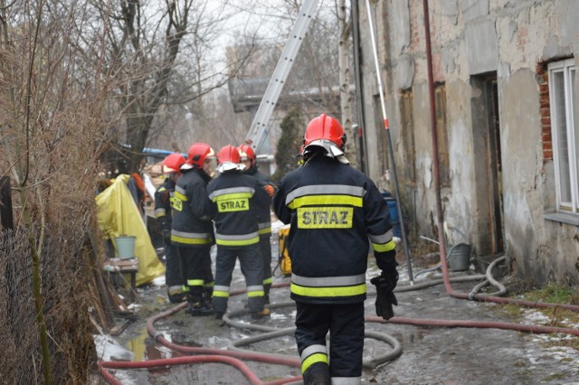 Pożar przy ul. Słowackiego w Piotrkowie