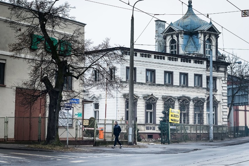 Zabytkowe obiekty fabryki, w tym willa, mają pozostać na...