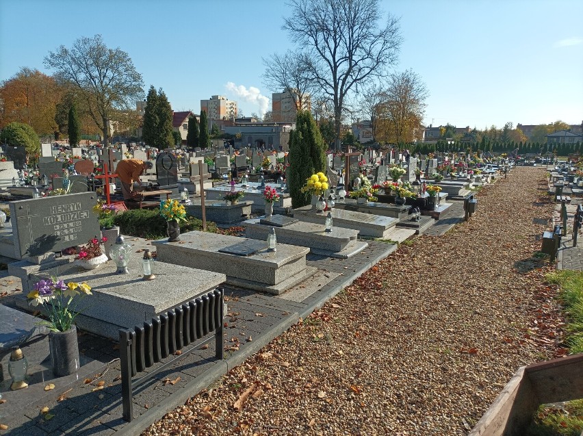 Cmentarz przy ulicy Mikołowskiej w Mysłowicach.