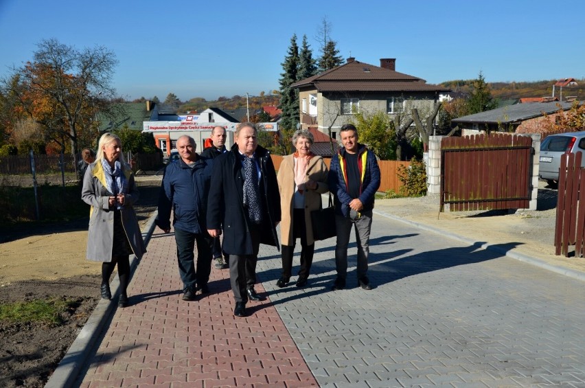 Burmistrz Olkusza odebrał nowe inwestycje dla mieszkańców i...