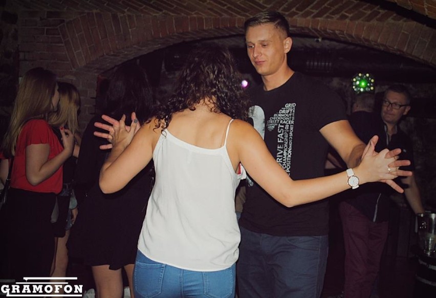 Impreza w klubie Gramofon w Brodnicy 26 sierpnia [zdjęcia]