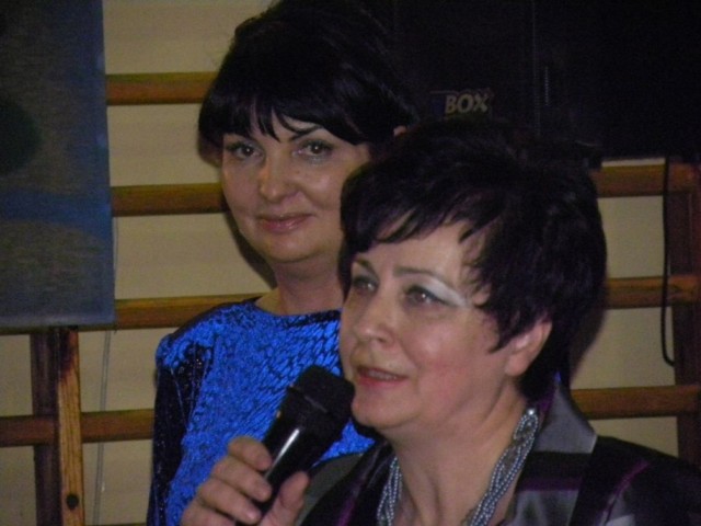 Bytomianka Zimy 2010 Anna Dziadek (z prawej) wraz z prezes LKN Beatą Kowalewską.