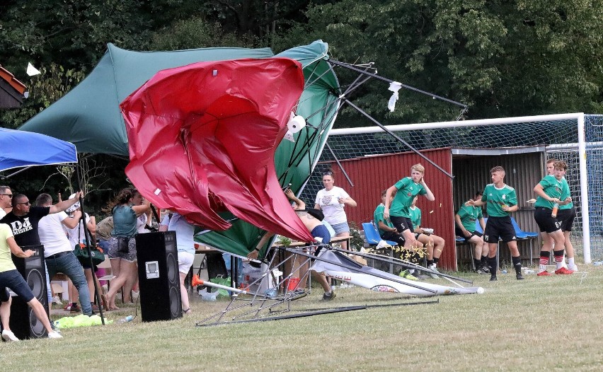 60-lecie Lubiatowianki Lubiatów, dobra zabawa mimo trąby powietrznej, zobaczcie zdjęcia