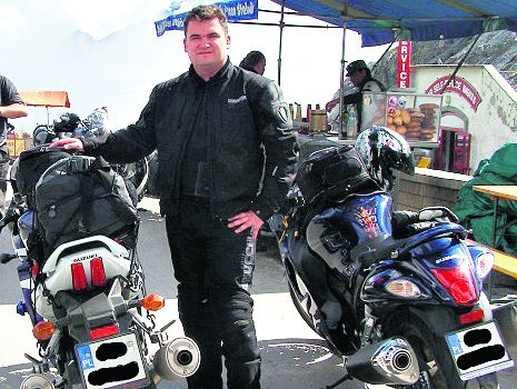 Maciej Banaszak sprzedał swój motocykl, by nie przeszkadzał w "posłowaniu"