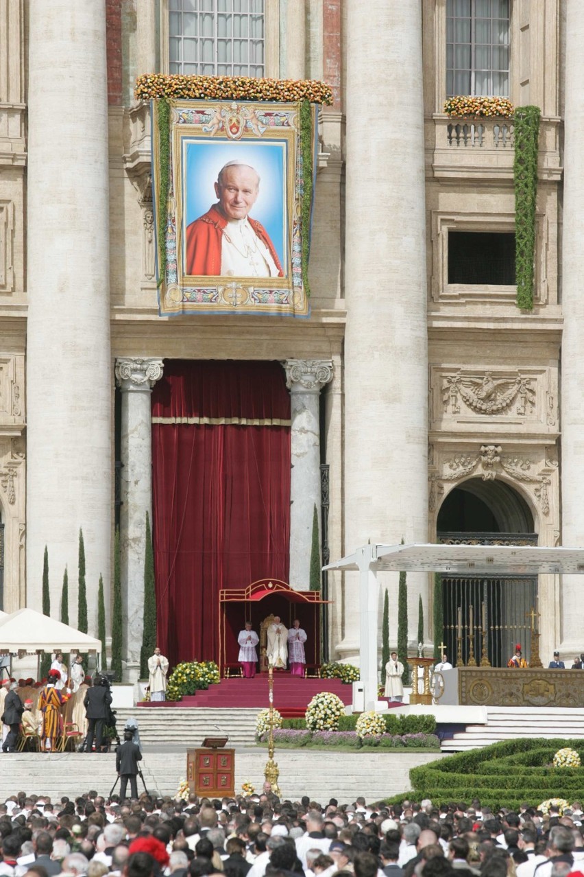 Odsłonięcie portretu Jana Pawła II [ZDJĘCIA]