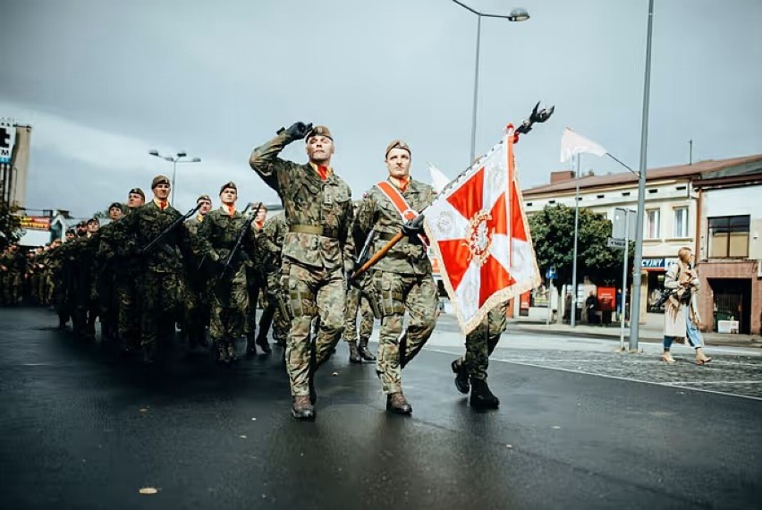 Przysięga wojskowa żołnierzy WOT odbędzie się w Piotrkowie na Rynku Trybunalskim. Uwaga na utrudnienia w ruchu na starówce 28.01.2023