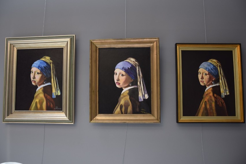 Na warsztatach malarstwa w Straszynie powstały niezwykłe obrazy - Dziewczyna z perłą Vermeera |ZDJĘCIA