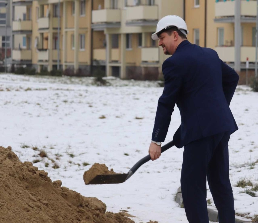 Nowe mieszkania w Malborskim TBS. Łopata wbita, a nabór wniosków od przyszłych lokatorów zacznie się w połowie marca