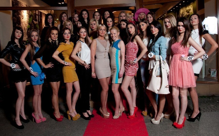 Miss Wielkopolski 2012 - pokaz mody [ZDJĘCIA]