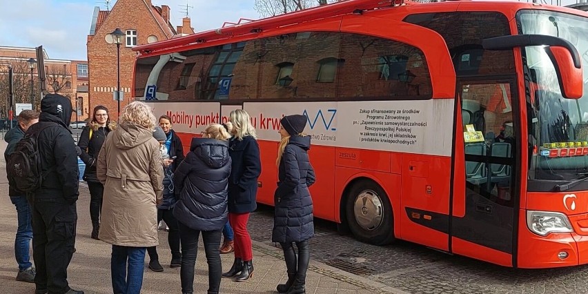 "Kulturę mamy we krwi". Gdańska akcja krwiodawcza przed...