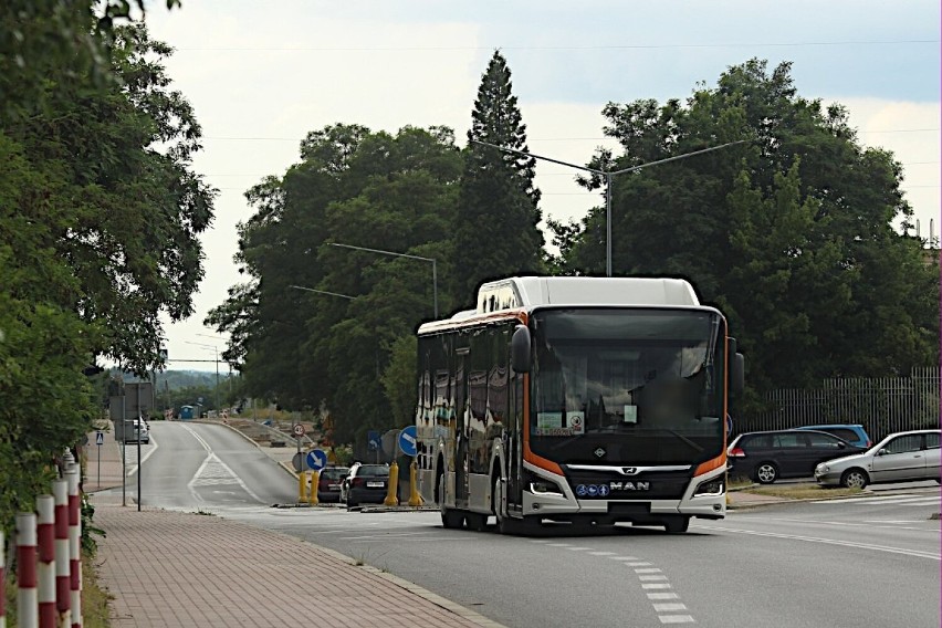 MAN testuje w Starachowicach autobusy dla Ostrowca Świętokrzyskiego i innych miast. Zobaczcie na zdjęciach jak się prezentują