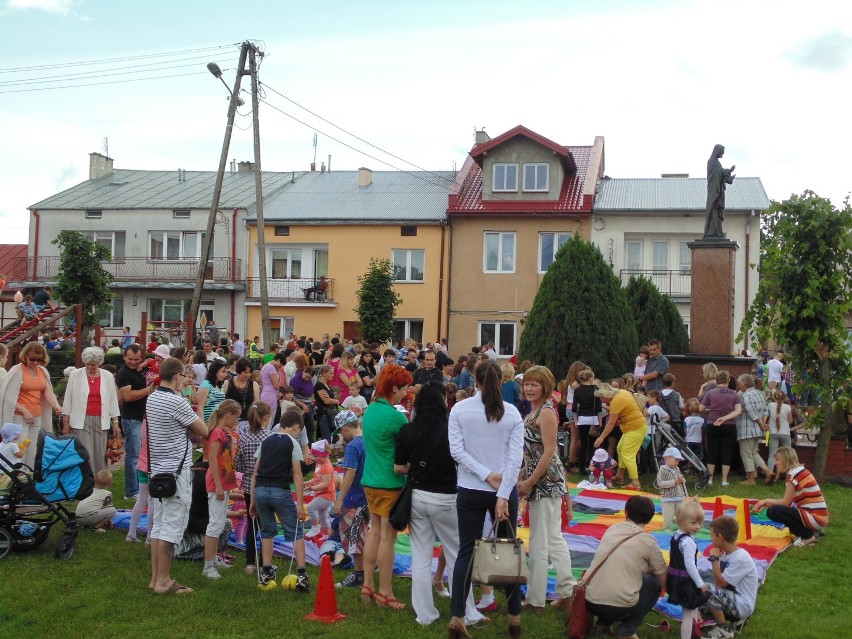 Impreza była prezentem dla najmłodszych od władz gminy...