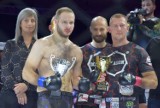 Zwycięstwo wągrowczanina Jarosława Galuby na wczorajszej gali MMA Kapsa meble: Slugfest 17 - walka o Gniezno