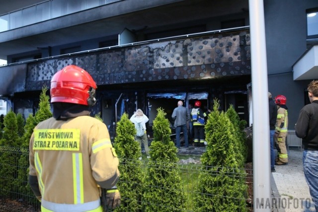 Pożar przy ulicy Tarnopolskiej w Opolu. Strażacy ewakuowali wszystkich mieszkańców budynku.