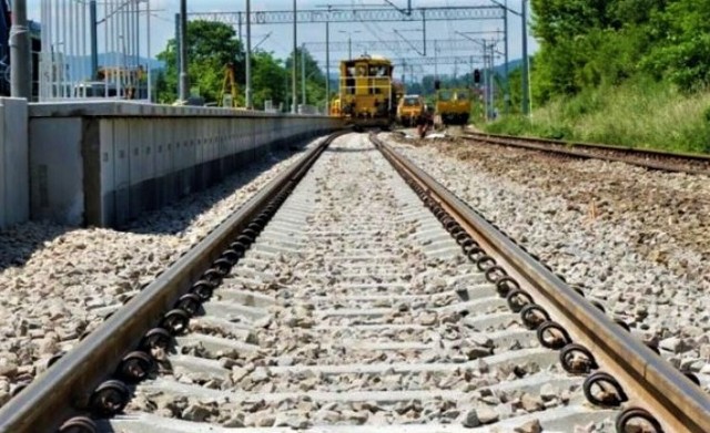 Spółka PKP Linie Kolejowe jest otwarta na rozmowy indywidualne i prowadzenie korespondencji w sprawie modernizacji linii 104