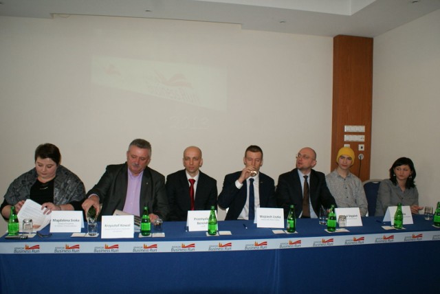 Prezydium konferencji organizatorów Krakow Business Run 2013.