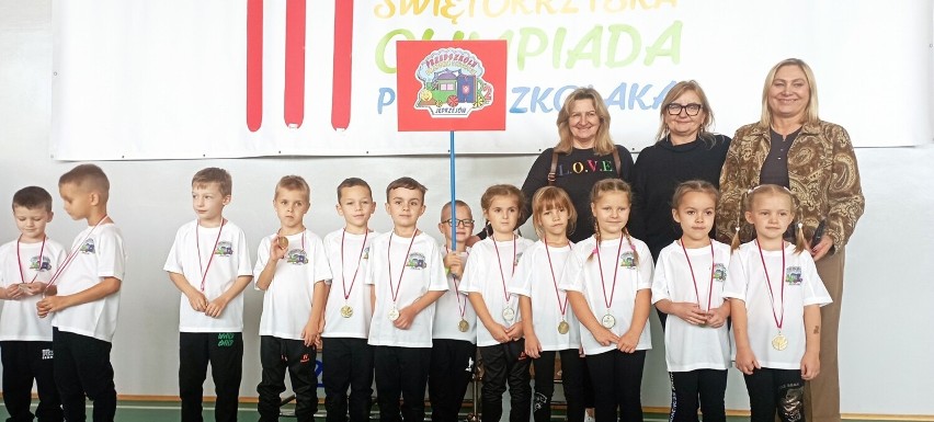 Dzieci z Przedszkola Bajkowa Ciuchcia w Jędrzejowie