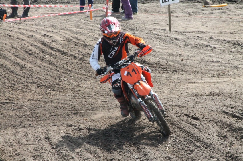 Mistrzostwa motocross w Dąbrowie Górniczej [FOTO]