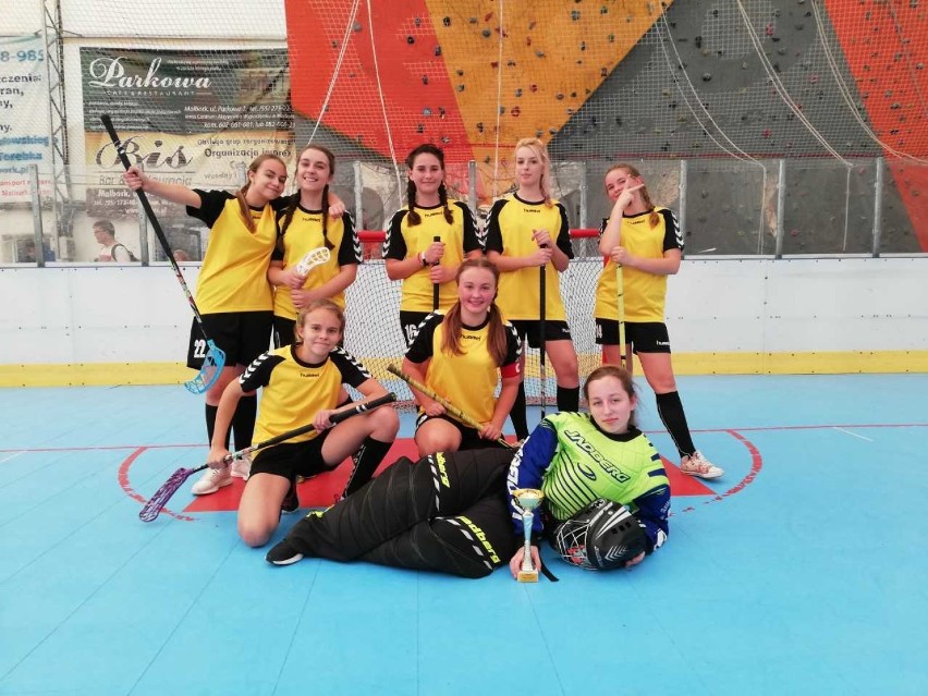 Dziewczyny z Lichnów mistrzyniami powiatu malborskiego w unihokeju. Wśród chłopców wygrała drużyna SMS Malbork