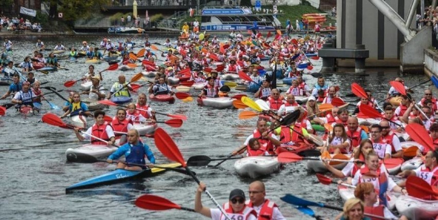 Międzynarodowy Dzień Kajakarza Kayakmania Bydgoszcz 2019. Przyjdź na piknik na Wyspę Młyńską! [zapowiedź]