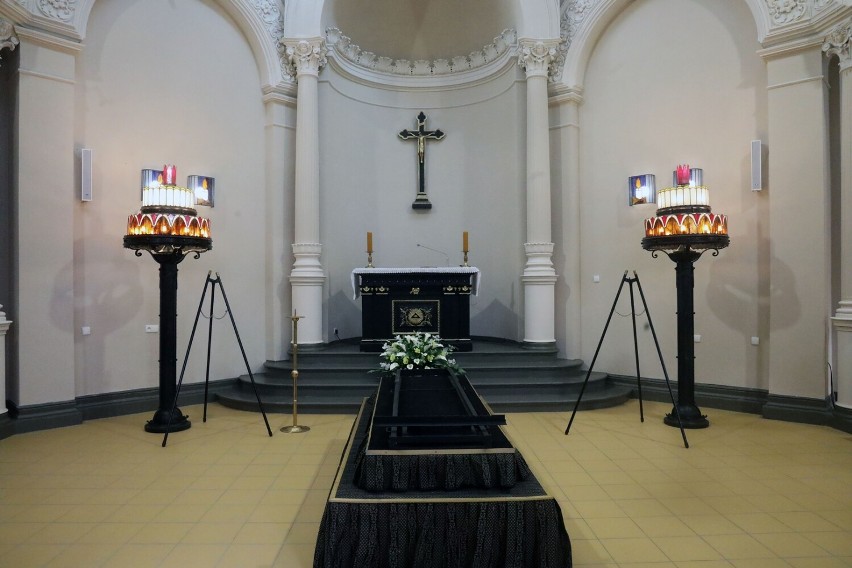 Koniec renowacji cmentarnej kaplicy w Legnicy, zobaczcie zdjęcia jak wygląda od środka