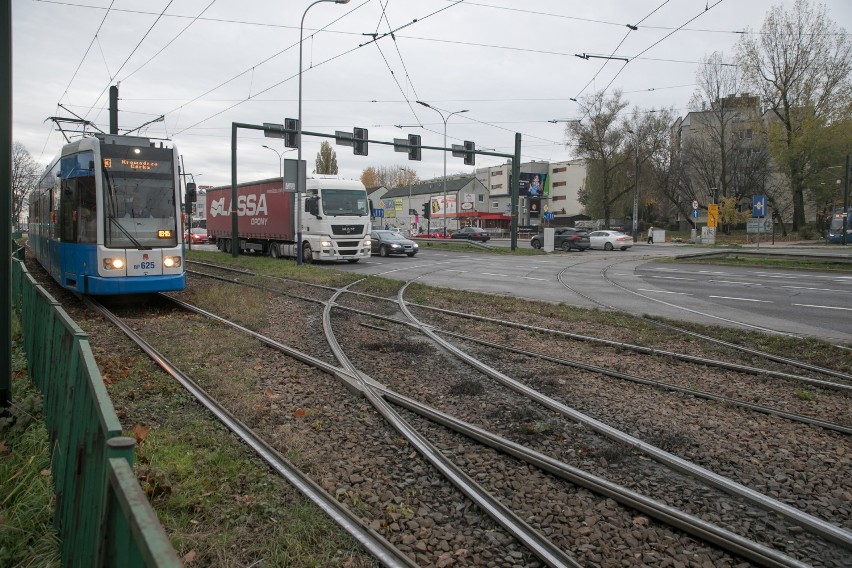 Obecnie tramwaje jadące z Bieżanowa ul. Wielicką nie mogą...