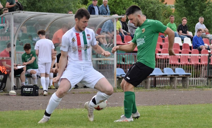 V liga piłkarska, Wadowice. Skawa Wadowice – Górnik Brzeszcze. Próba sił, czyli siła spokoju kontra siła ognia [ZDJĘCIA]