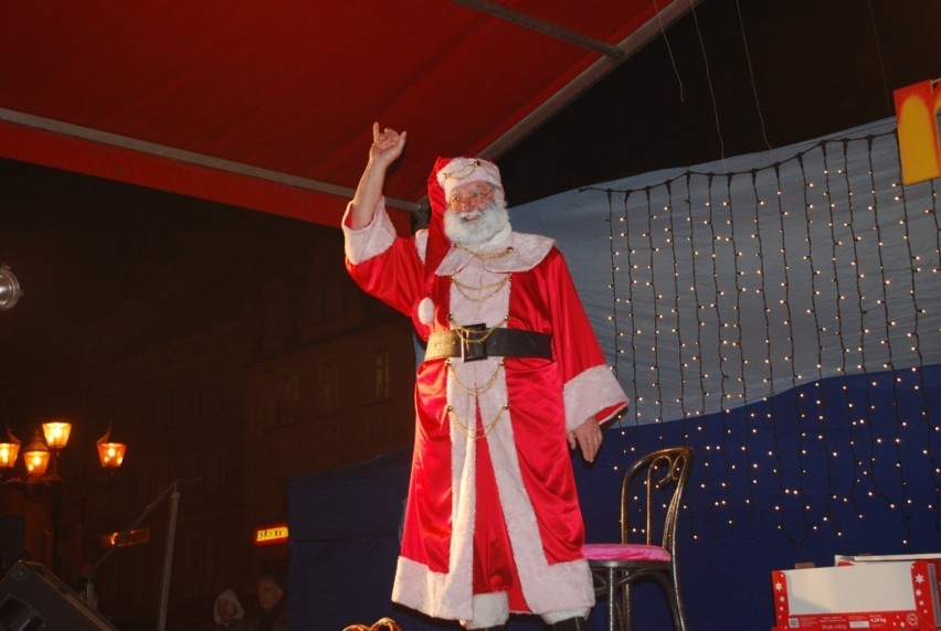 Święty Mikołaj odwiedził wodzisławskie dzieci