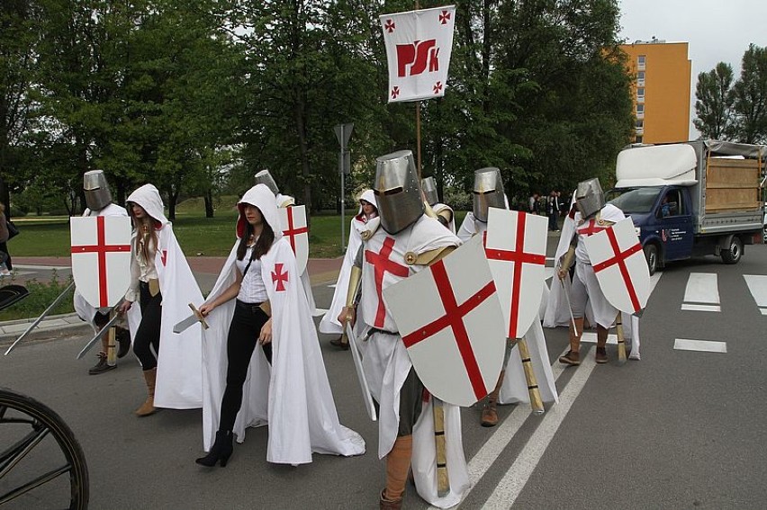 Juwenalia 2015 w Kielcach. Barwny korowód przeszedł ulicami miasta (zdjęcia)