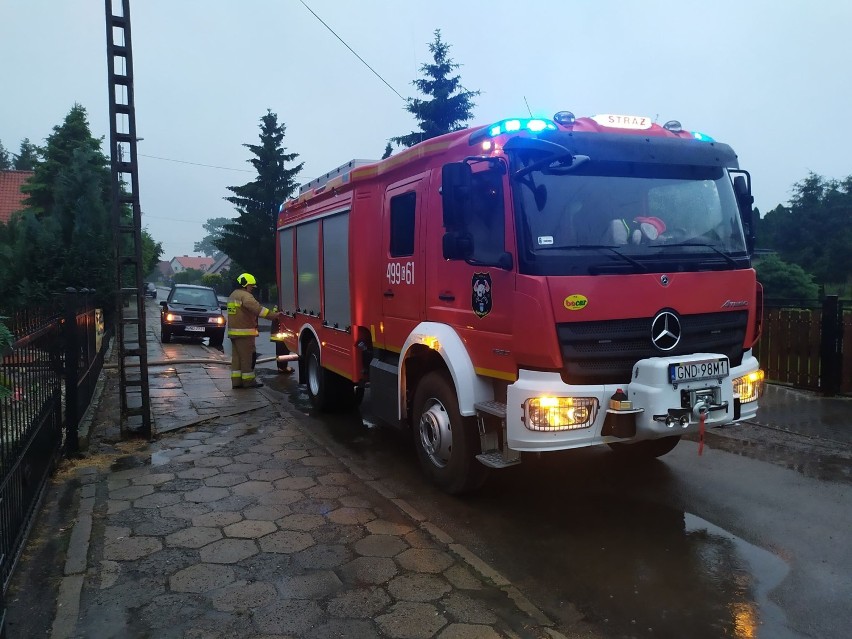 Interwencja straży pożarnej na ulicy Żeromskiego