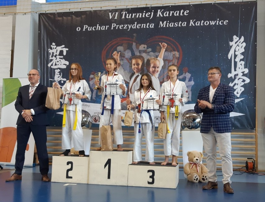 Klub Karate Randori Radomsko. Medalowa sobota karateków w Katowicach [ZDJĘCIA]