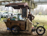 Food Truck Undercover. Po raz kolejny w Warszawie bedzie można zjeść burgera na świeżym powietrzu