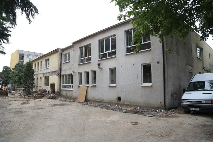 Przez całe wakacje trwa remont Przedszkola nr 3 w Wolsztynie
