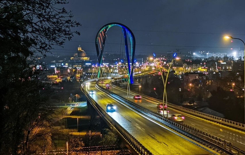 Most na Trasie Uniwersyteckiej w Bydgoszczy