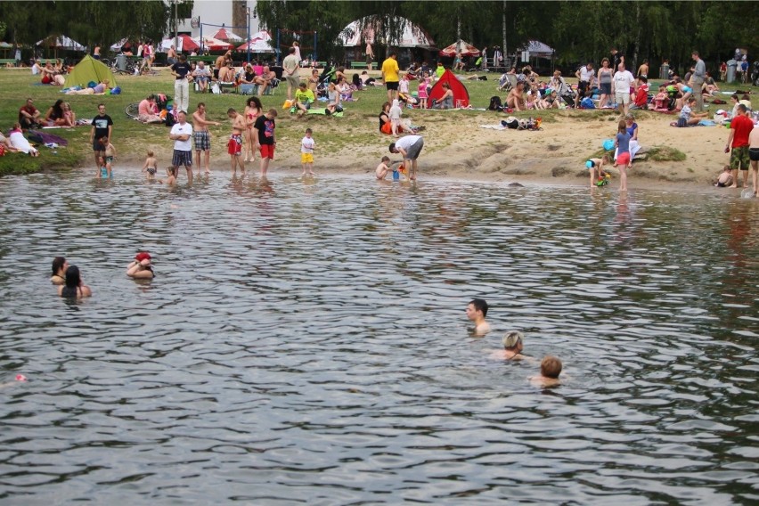 Kąpielisko miejskie Strzeszynek usytuowane jest na Jeziorze...