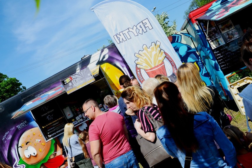 1 maja w Nowej Soli rozpoczął się Food Truck Fest. To...