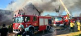Pożar budynku mieszkalnego w Sułkowicach (gm. Andrychów). W ciągu kilku godzin w tym samym domu paliło się dwa razy. Zdjęcia