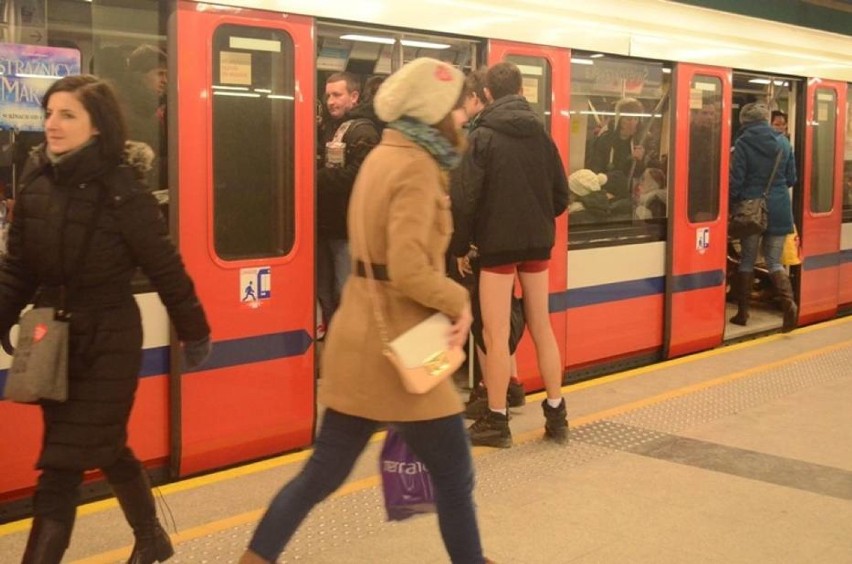 Międzynarodowy dzień jazdy metrem bez spodni