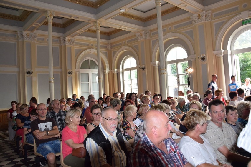 Sala kolumnowa zabytkowego dworca w Aleksandrowie Kujawskim otrzymała imię Edwarda Stachury