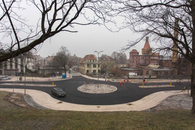 Nowe rondo w Słupsku przy ul. Kaszubskiej prawie gotowe. Otwarcie już zaplanowane