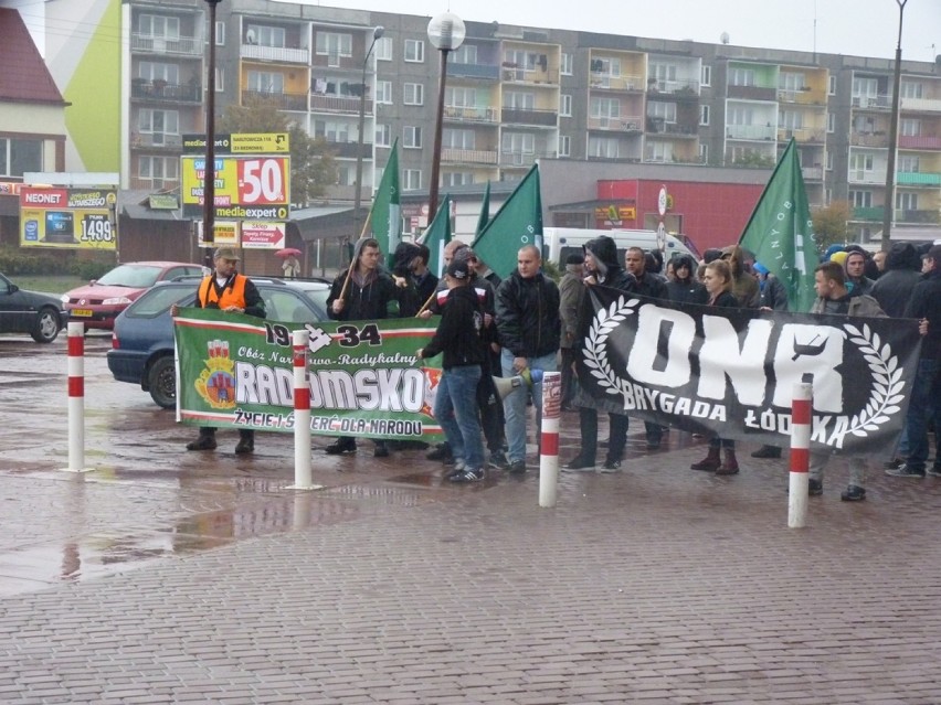 Marsz przeciwko imigrantom w Radomsku