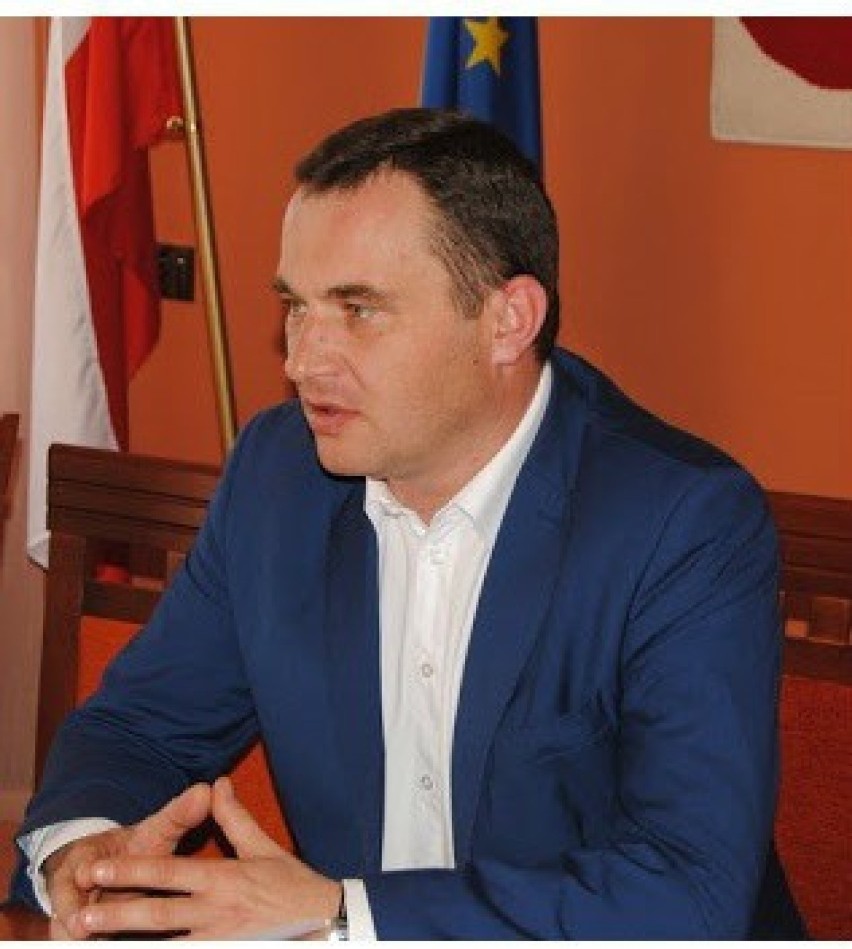 Koronawirus. Burmistrz Włoszczowy apeluje o załatwianie spraw później lub online