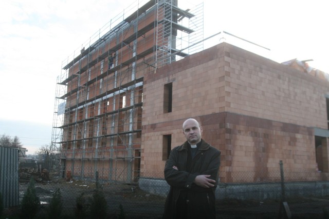 Budowa nowego kościoła na Nowinach w Rybniku