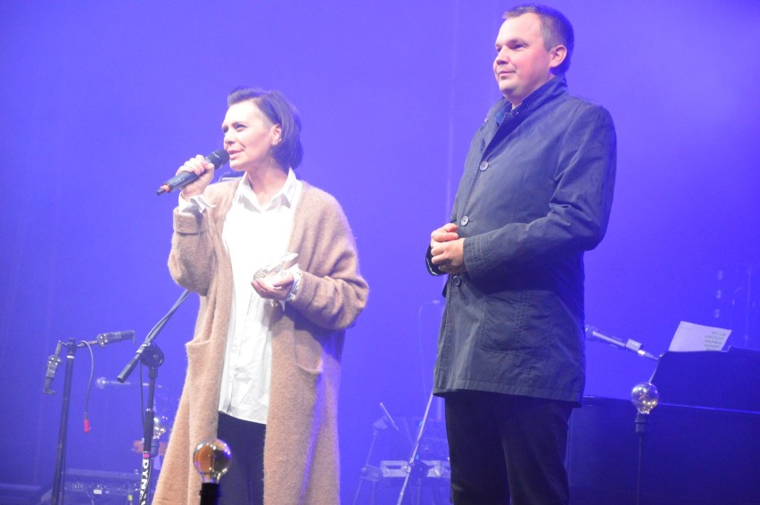 Koncert Korteza na zakończenie Festiwalu Sztuki Jabłka w Bełchatowie