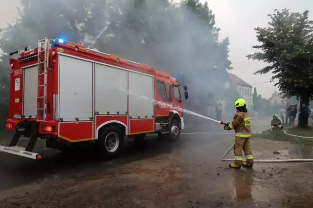 Czytaj dalej. Przesuwaj zdjęcia w prawo - naciśnij strzałkę lub przycisk NASTĘPNE