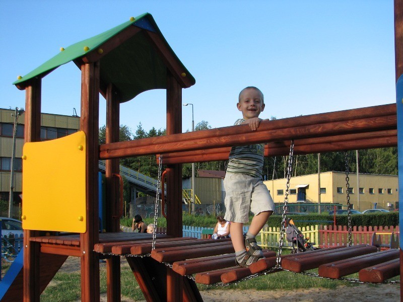 Sprawdzamy jak wyglądają place zabaw w poszczególnych gminach