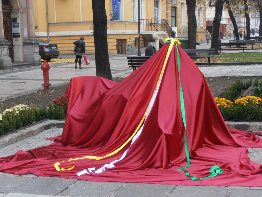 Klem zaprasza do stolika [zdjęcia, wideo]