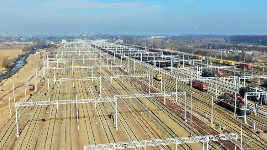 Powstaje wiadukt kolejowy pomiędzy stacjami Gdańsk Port Północny i Gdańsk Kanał Kaszubski. Będzie gotowy w tym roku