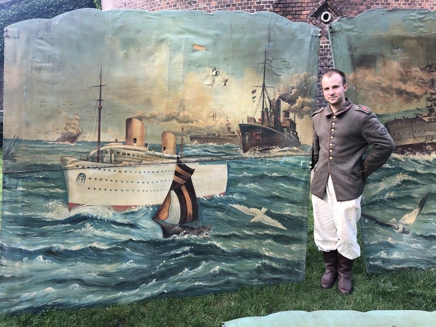 Odkryli malowidła z Marine Flakschule w Świnoujściu. Wielkie obrazy są teraz w Forcie Gerharda