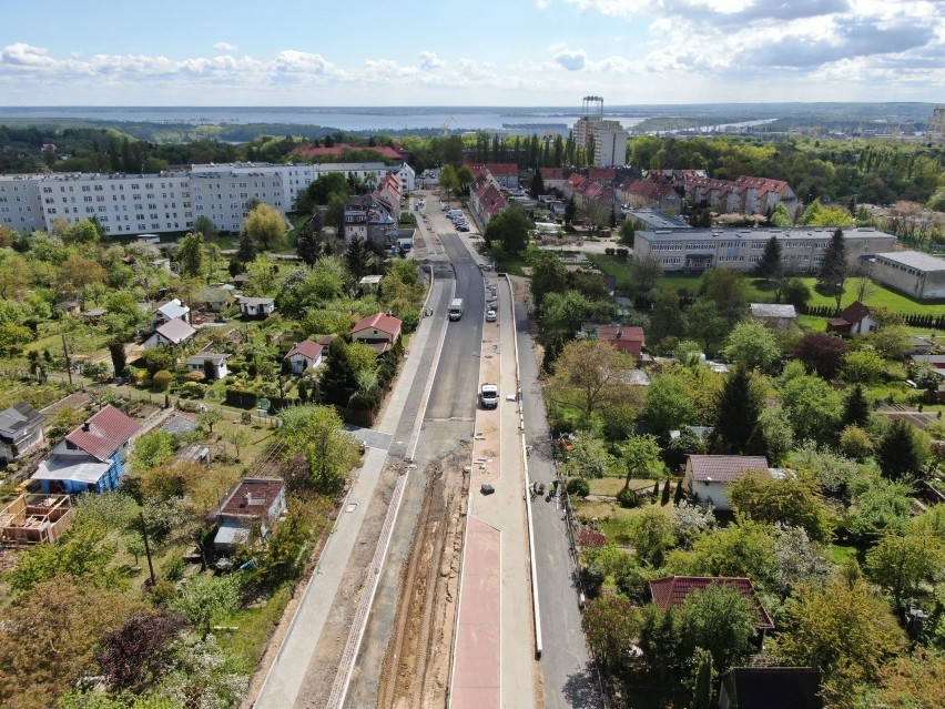 Nowa linia autobusowa na odnowionej ul. Hożej? Sprawdziliśmy 